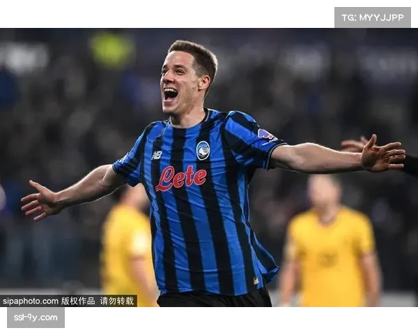 比赛第60分钟，VAR长时间介入取消亚特兰大点球判罚