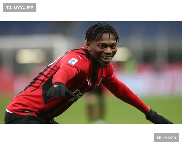 “2-3-5”进攻阵型复兴？多位英超主帅的高位进攻实验